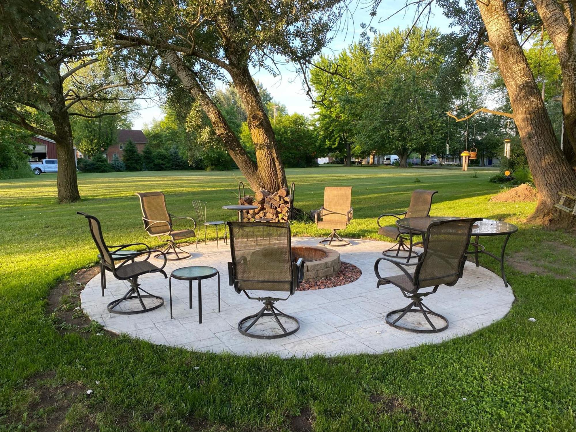 The Vine Bed & Breakfast, Llc Dundee Extérieur photo