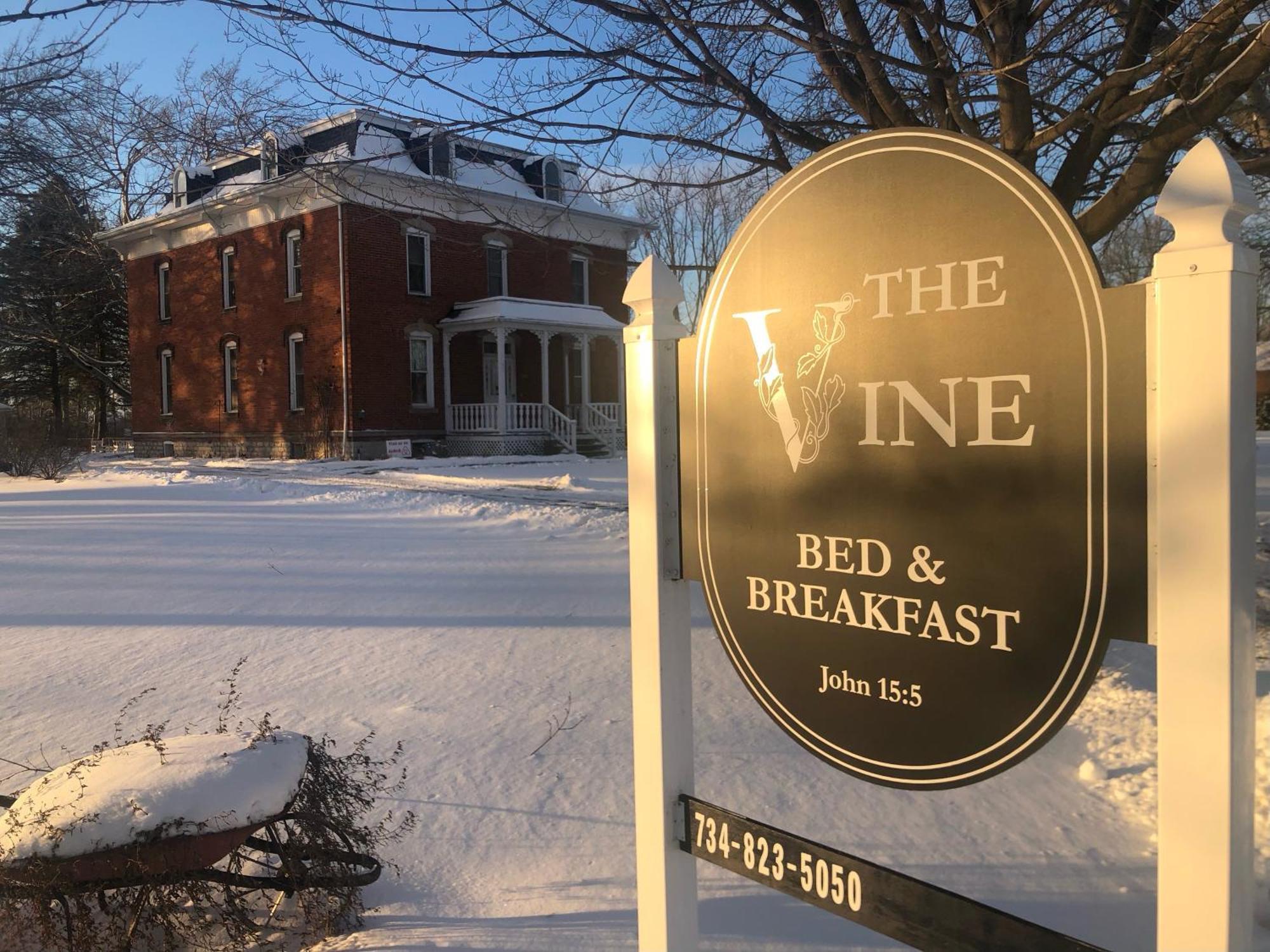 The Vine Bed & Breakfast, Llc Dundee Extérieur photo